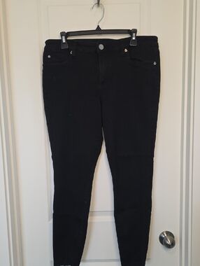 Kut from the Kloth Black Skinny Jeans